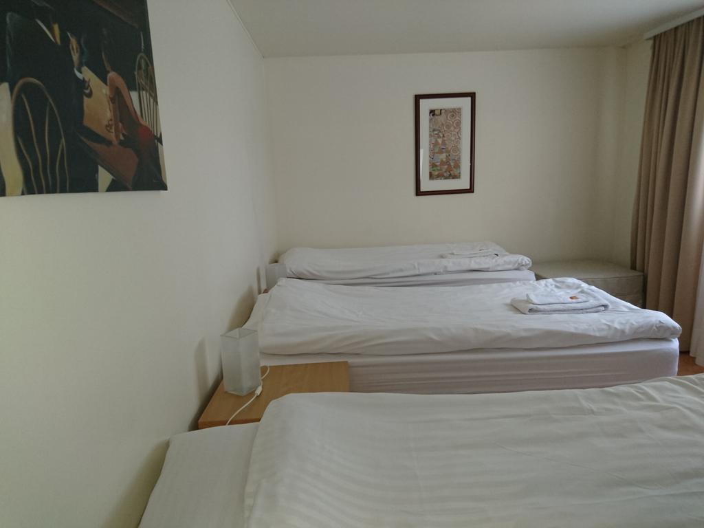 Alba Guesthouse Рейк'явік Екстер'єр фото